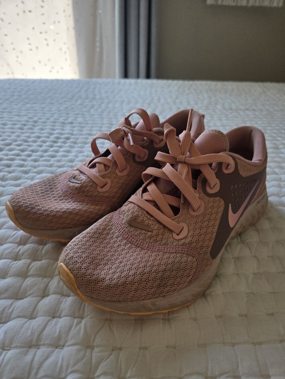 Nike React Women's Rose Pink and Tan Athletic Running Sneakers Size 8
